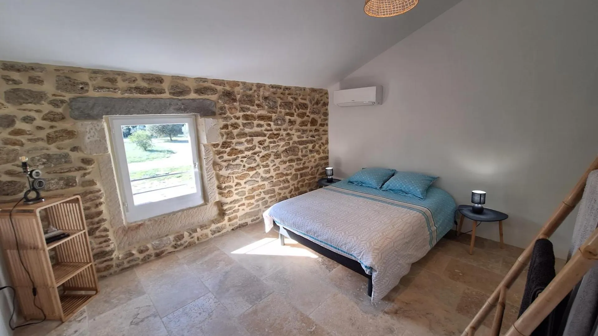Chez Vero Chambres D'Hotes & Maison En Pierre Contemporaine Suze-la-Rousse Frankrijk