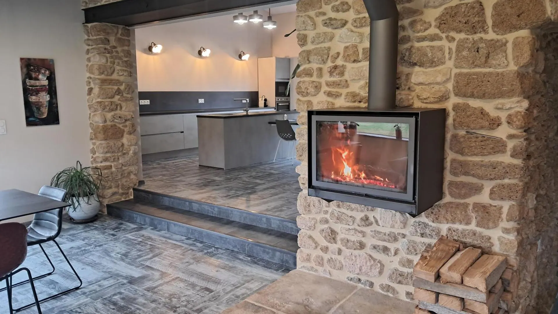 Guest house Chez Vero Chambres D'Hotes & Maison En Pierre Contemporaine Suze-la-Rousse France