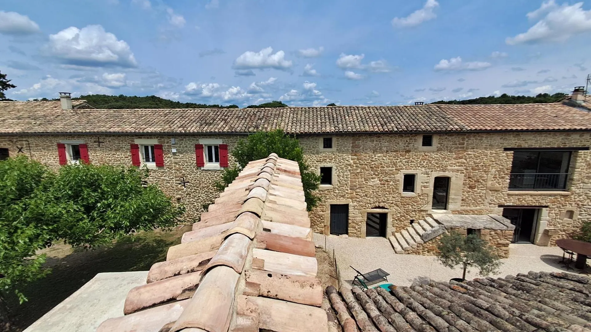 Chez Vero Chambres D'Hotes & Maison En Pierre Contemporaine Suze-la-Rousse Pensión