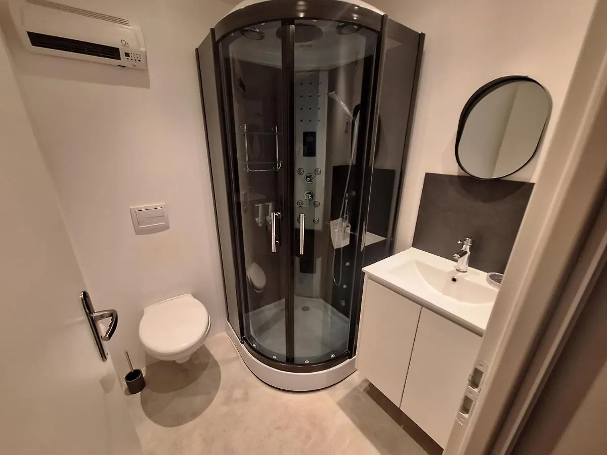 Guest house Chez Vero Chambres D'Hotes & Maison En Pierre Contemporaine Suze-la-Rousse France