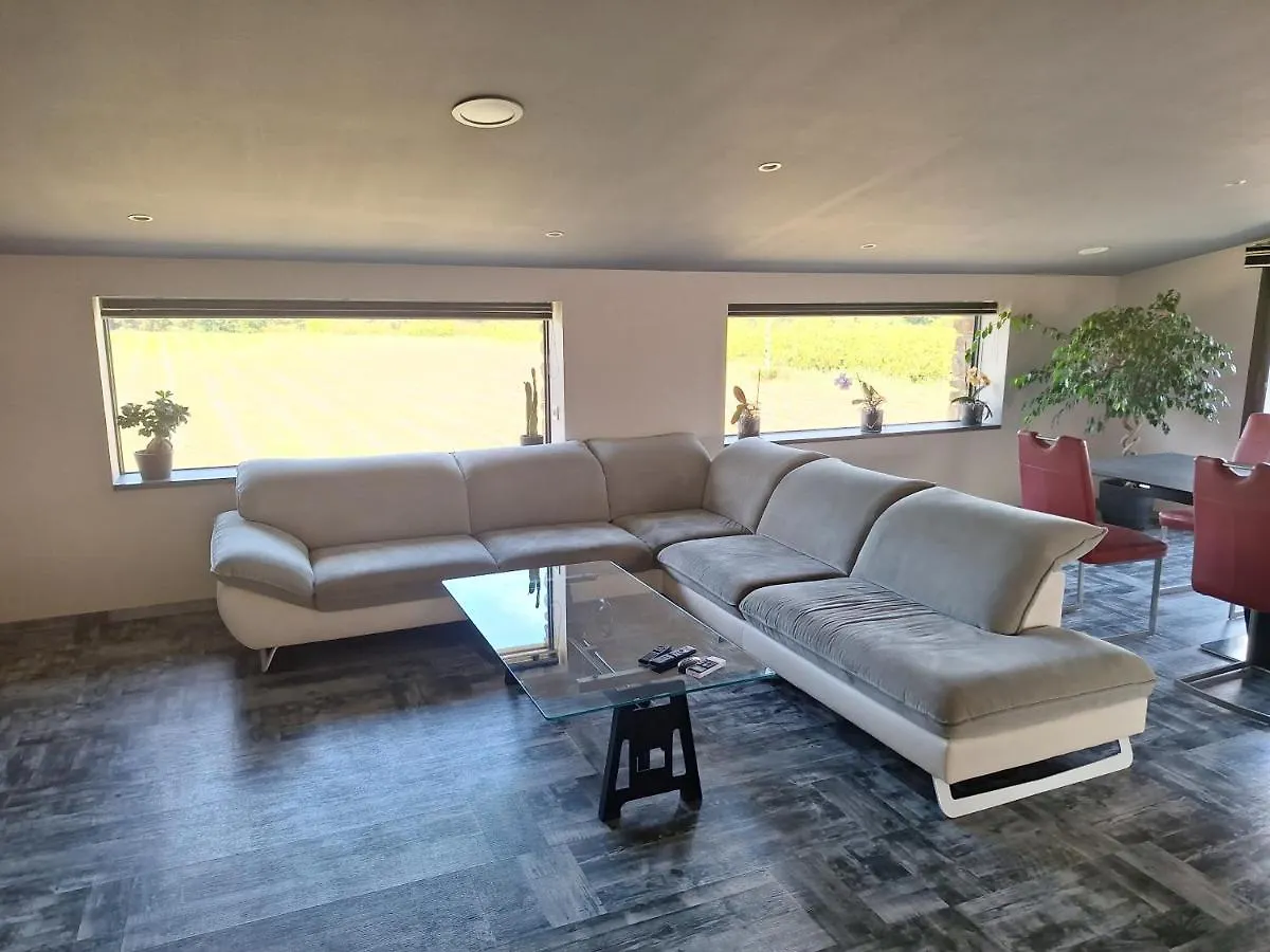 Chez Vero Chambres D'Hotes & Maison En Pierre Contemporaine Suze-la-Rousse Guest house