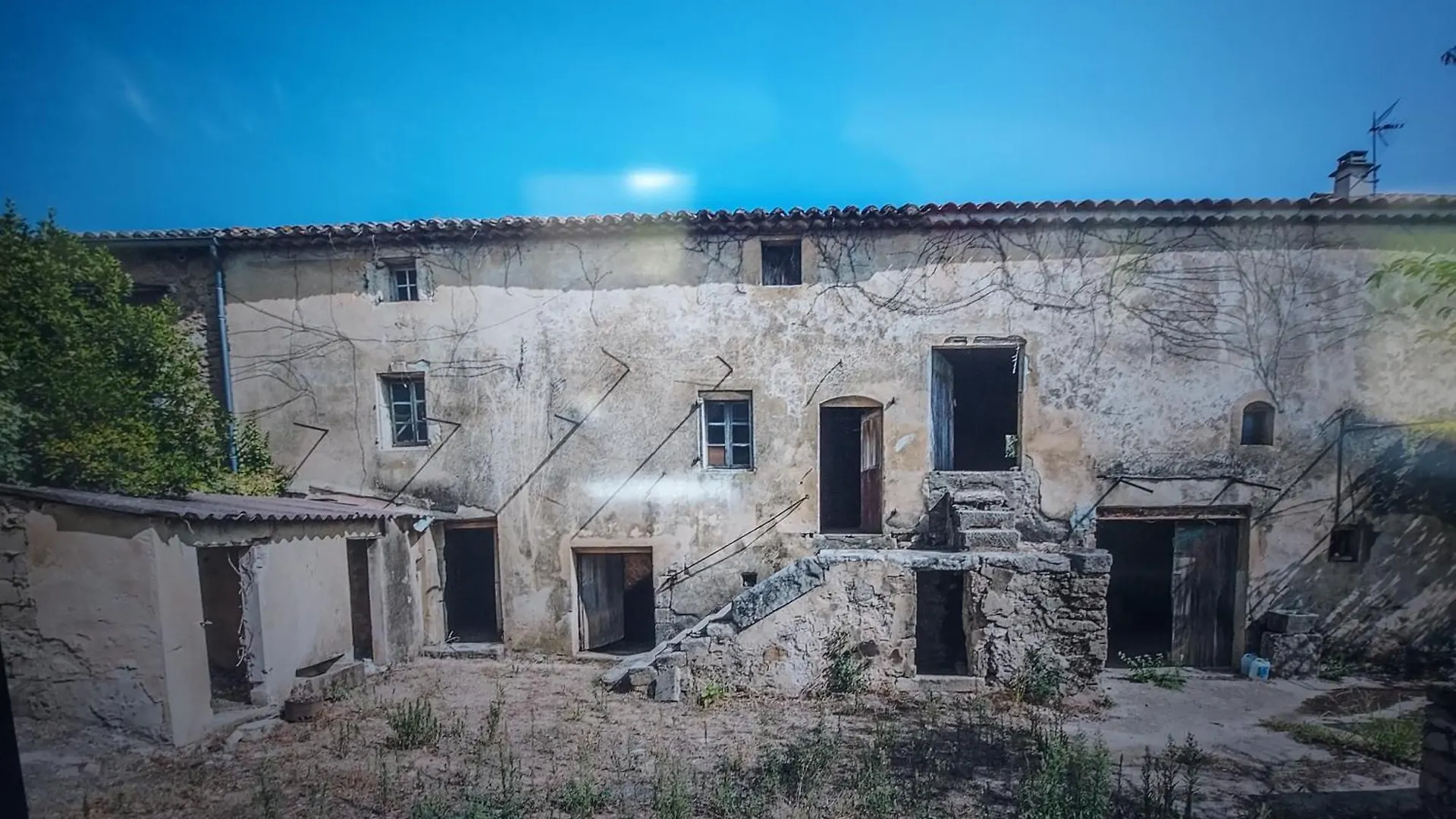 Chez Vero Chambres D'Hotes & Maison En Pierre Contemporaine Suze-la-Rousse 0*,